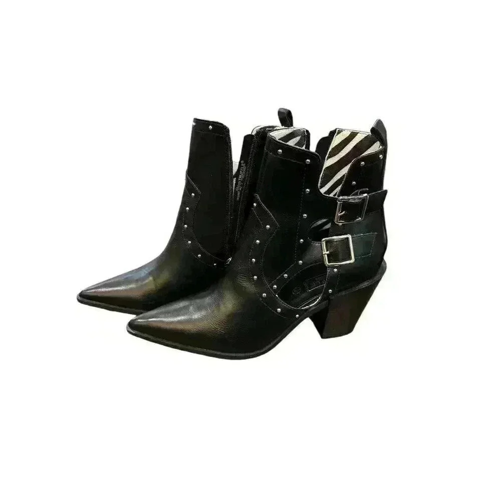 Truffle Collection Black Studded Boots With Block Heel, Size 40 EUR, EUC